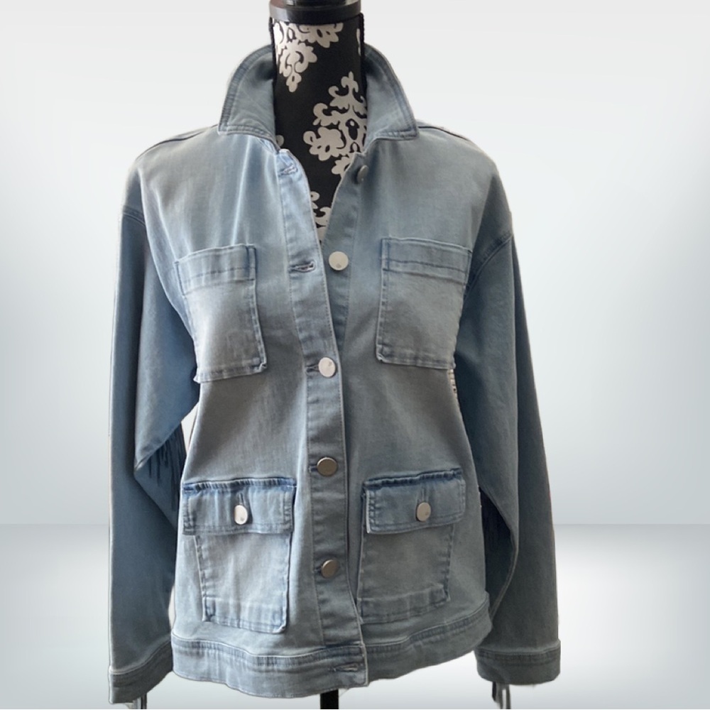 DG2 by Diane Gilman Denim Fringe Back Jacket Chambray M
